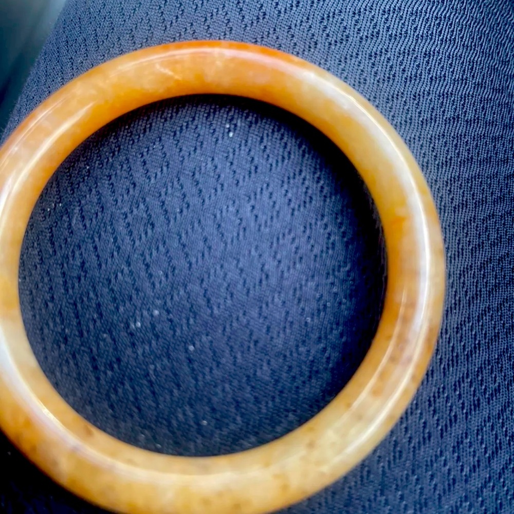 Beautiful amber jade bangle